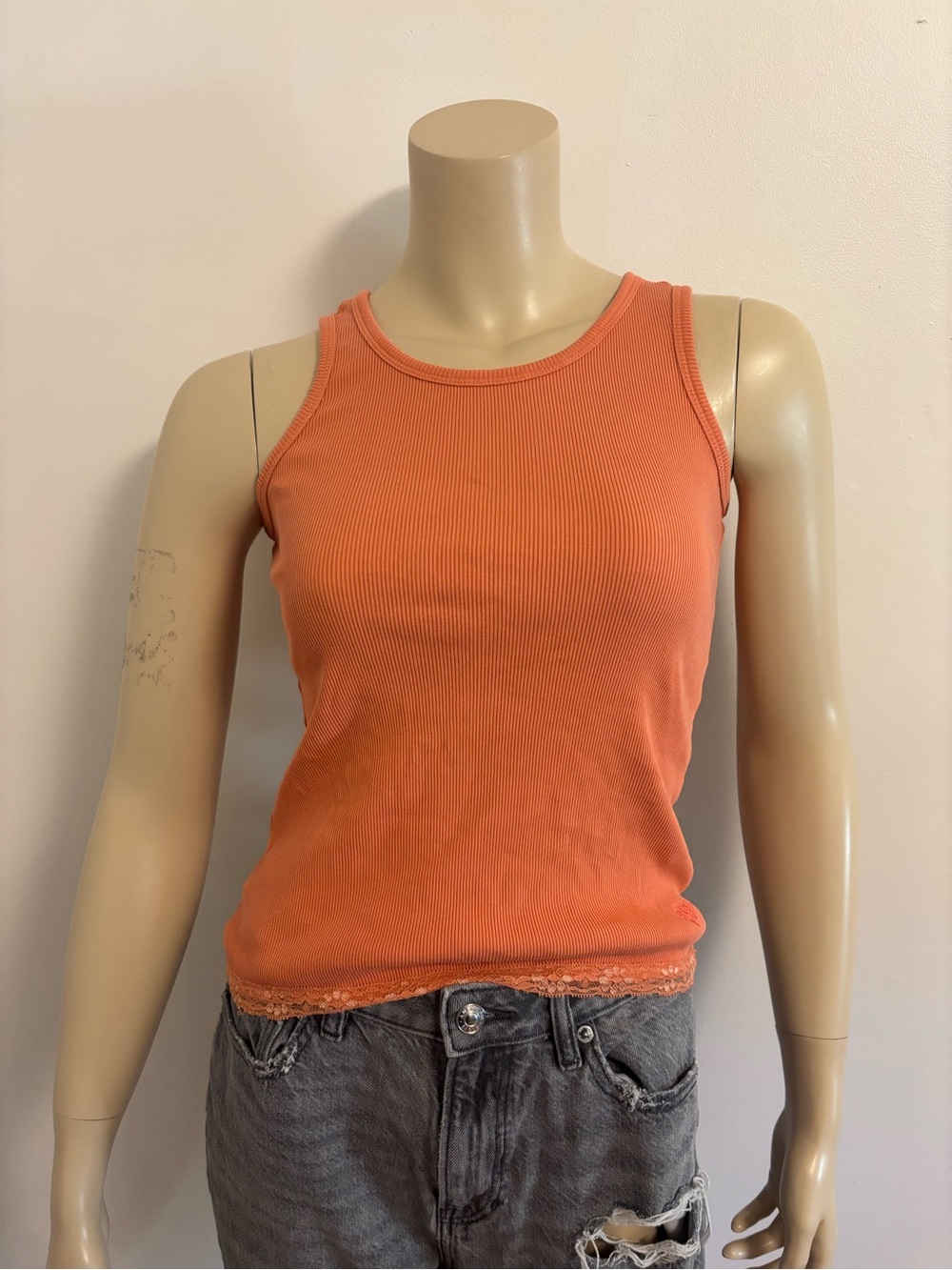 Tommy Hilfiger Women's Ribbed Lace-Hem Tank Top - Orange Size Small
